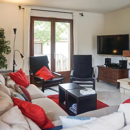 Ferienhaus Beautiful In Sur Orb *