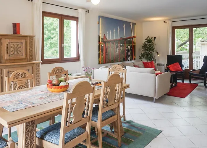 Awesome In Sur Orb Le Poujol-sur-Orb